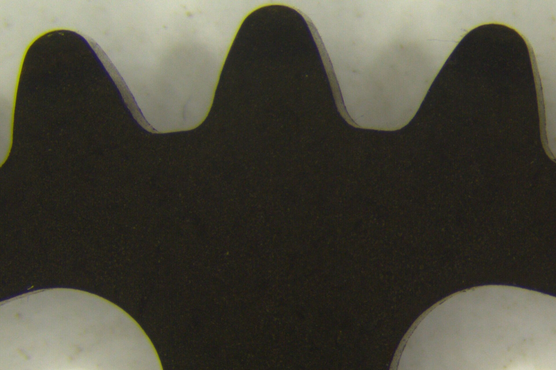 Sprocket - RL with crossed polarizers: Reflective areas