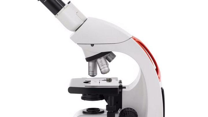 Leica DM750 Educational Microscope with Eyepiece Pointer